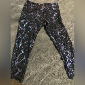Curves n combat boots Capri length leggings